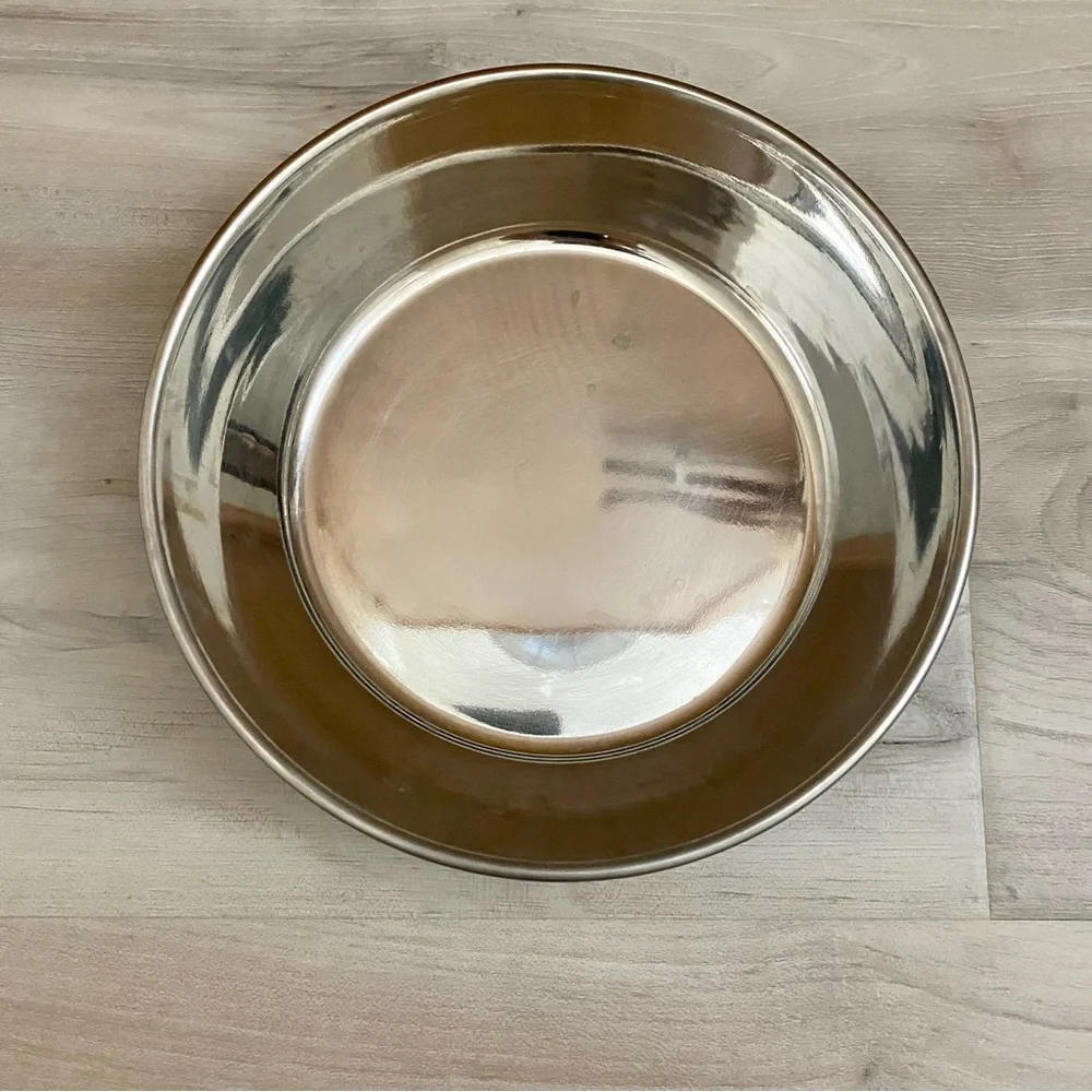 🟢 {3/$15} Non-Slip Dog Bowl - Large